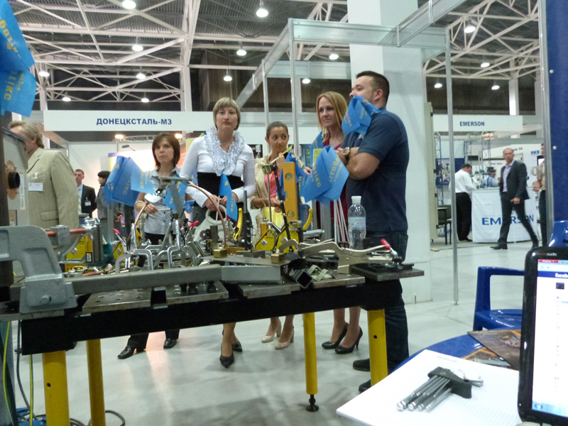 Оснастка и робототехника в Донецке на выставке Промышленная неделя